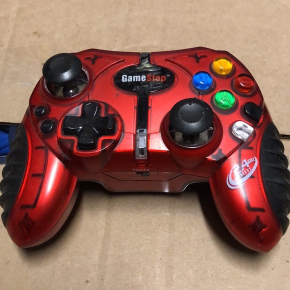 Red Game Stop Mad Catz 2.4Ghz Wireless Controller for PS2 - Picture 5 of 14